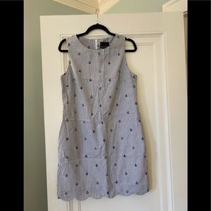 Cynthia rowley blue and white street dress with scalloped bottom. Size 8